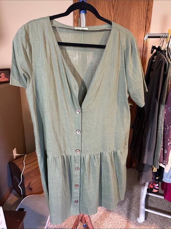 easel Dresses & Skirts - easel Olive Green dress -linen blend